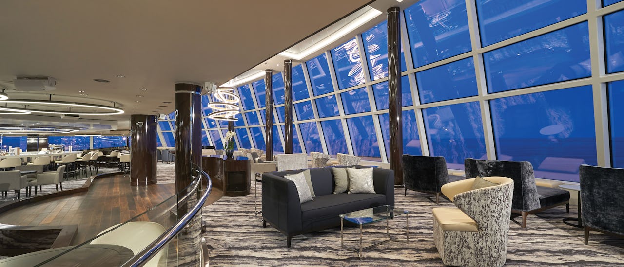 Spana efter nästa resmål från observationsloungen