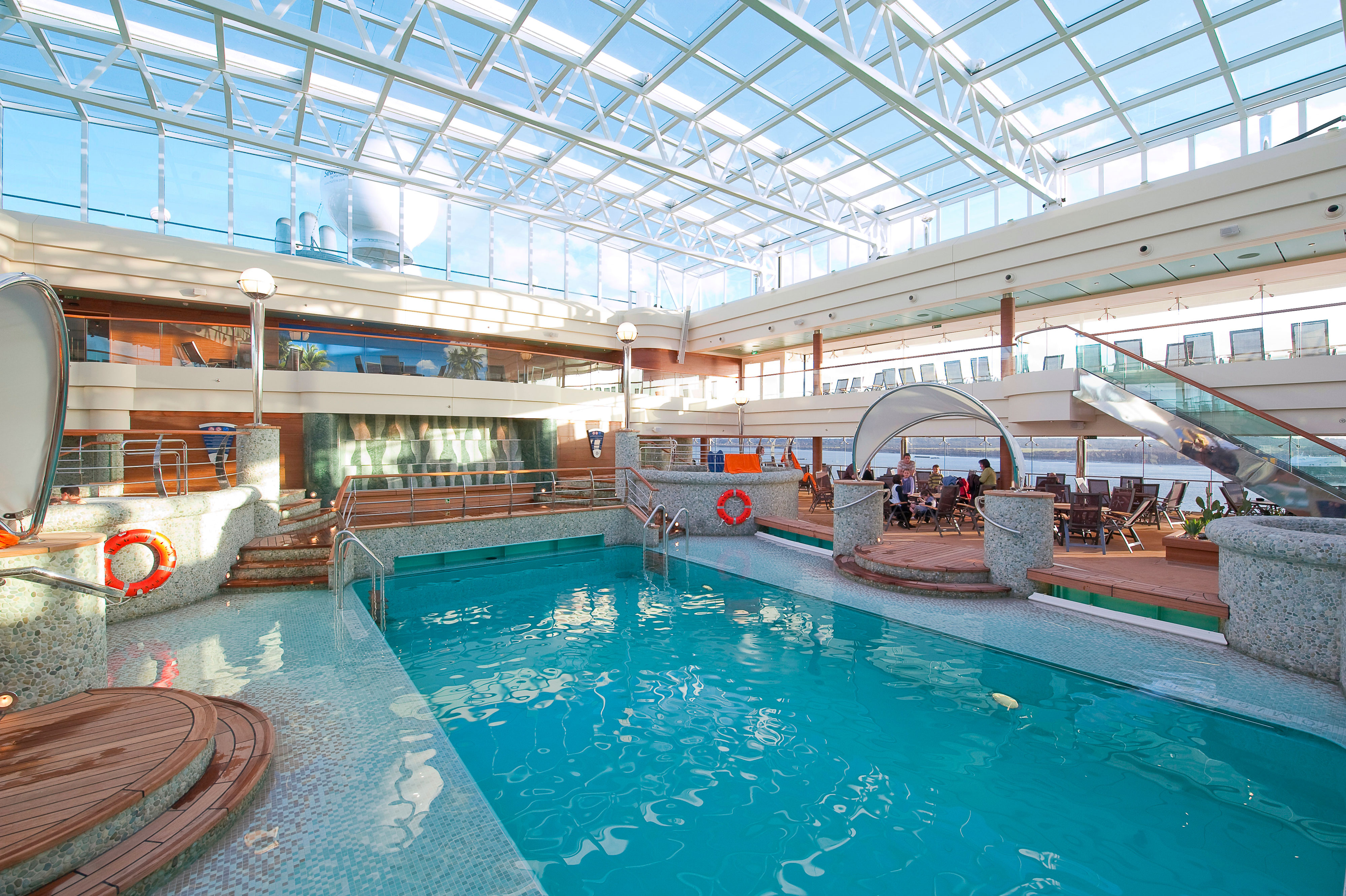MSC Magnifica, Världskryssning