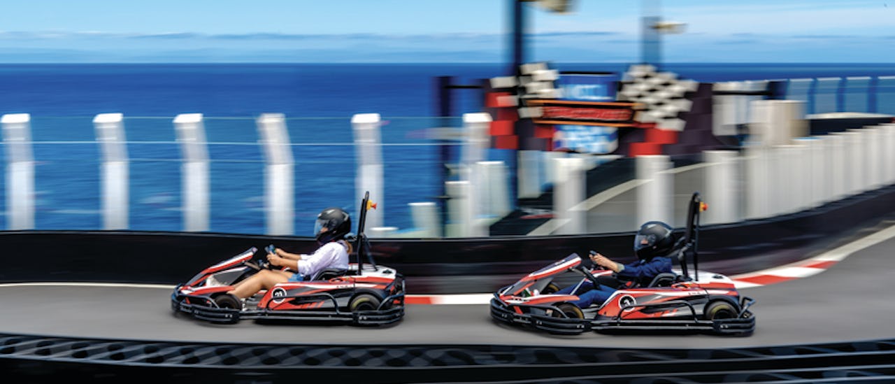 Ta en hisnande go-cart-tur