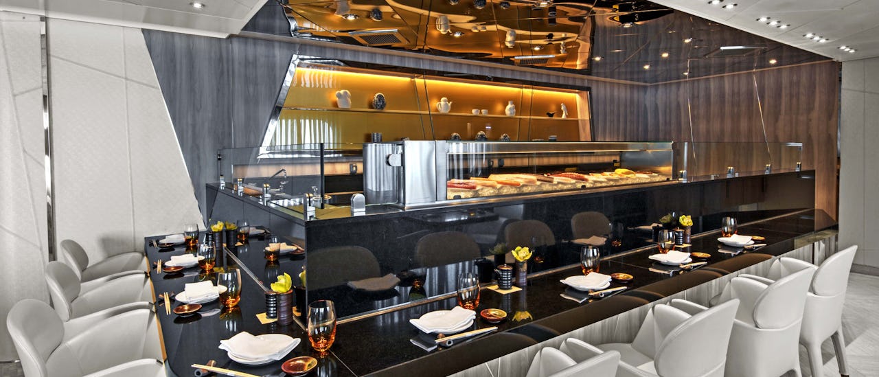 Japanska smaker på restaurangen "Sushi"