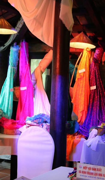 Högkvalitativt silke från Tân Châu i Vietnam.