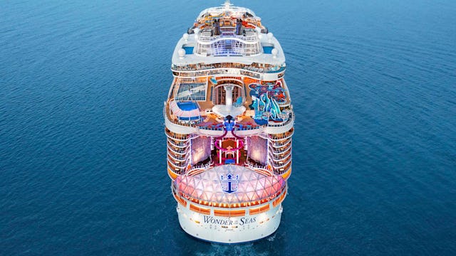 Aktern på Royal Caribbeans fartyg Wonder of the Seas.