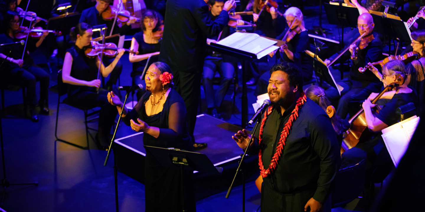 Framträdande i Wellington operahus på Nya Zeeland.
