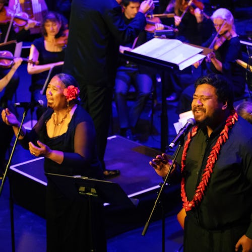 Framträdande i Wellington operahus på Nya Zeeland.
