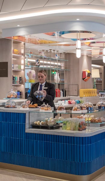 Art Café ombord på Silverseas fartyg Silver Ray.