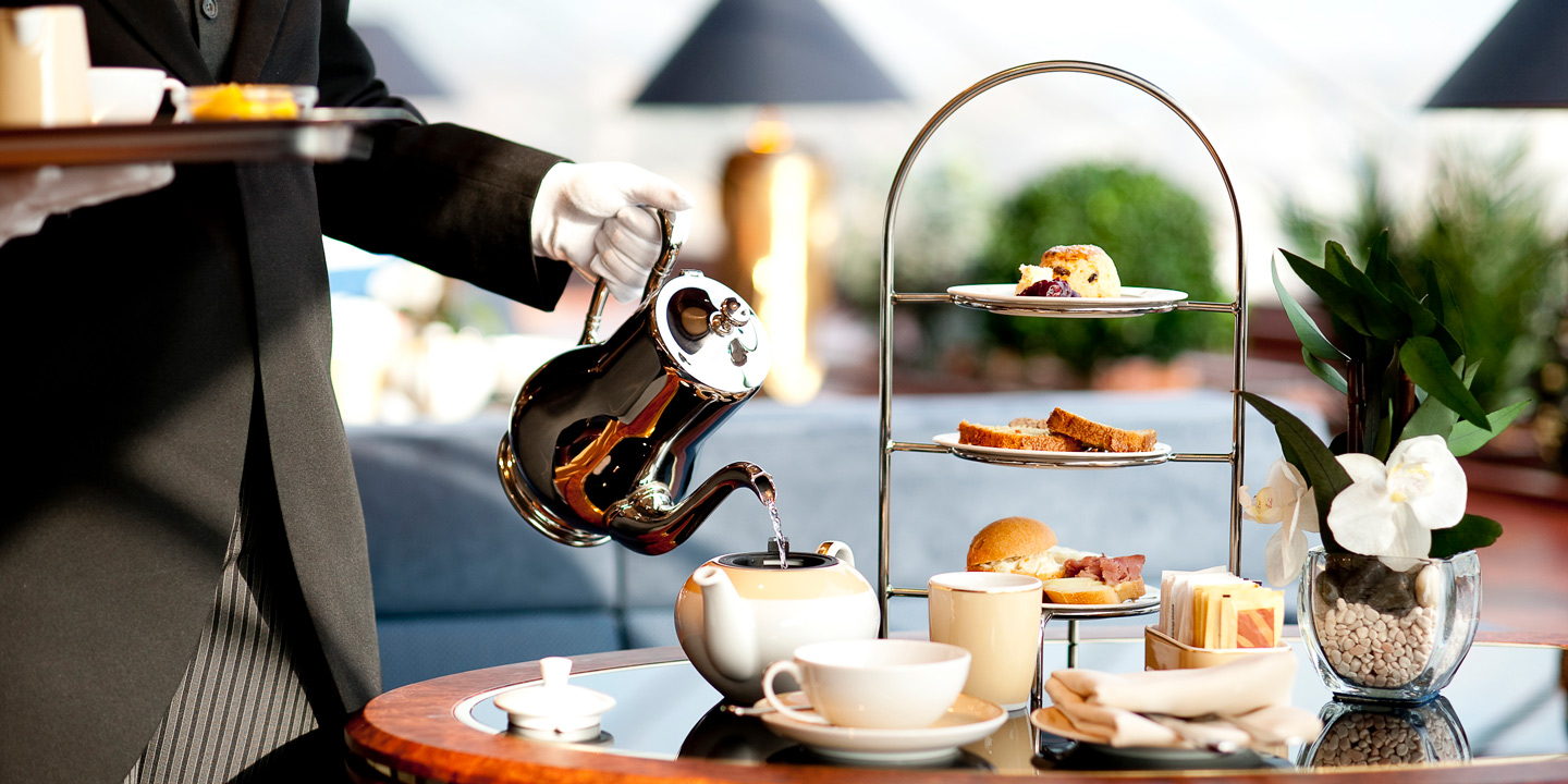 Afternoon Tea i MSC Yacht Club.