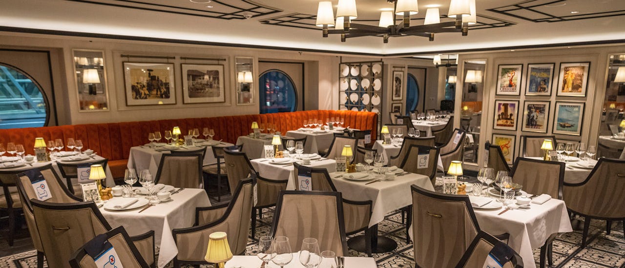 Restaurang Indochine ombord på MSC Cruises fartyg.