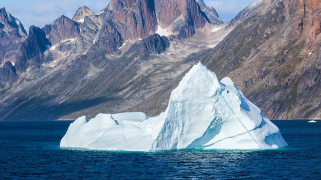 Isberg i Prins Christian Sund på Grönland.